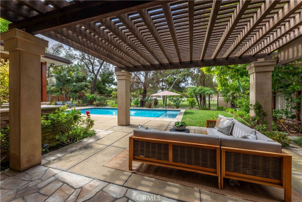 4004 Country Club Property Photo 42