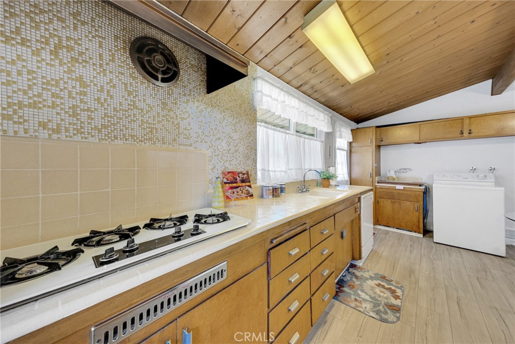 2200 Gregory Property Photo 26