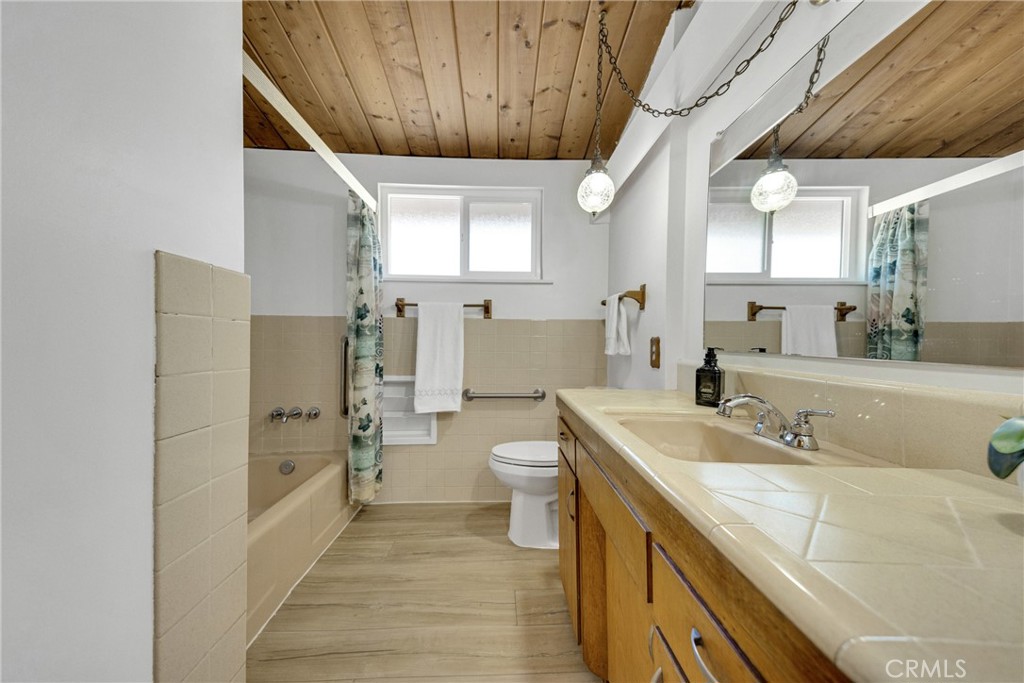2200 Gregory Property Photo 37