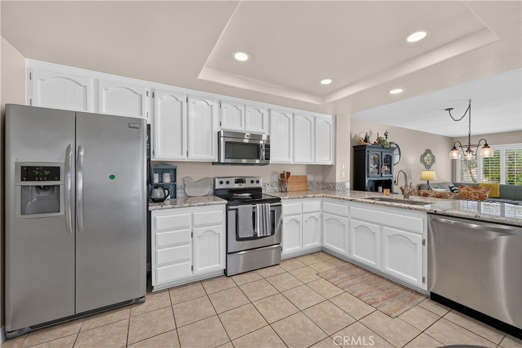 5037 E Almond Avenue 5 Property Photo 18
