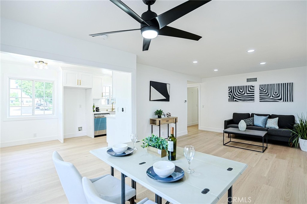 1246 E Turin Property Photo 10