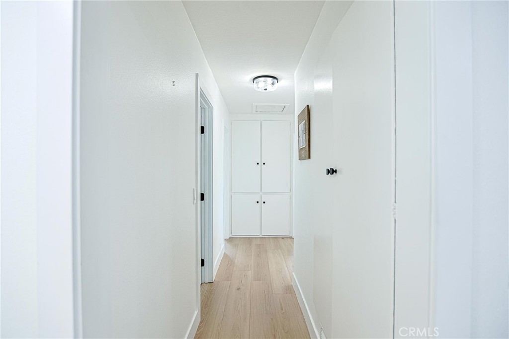 1246 E Turin Property Photo 25