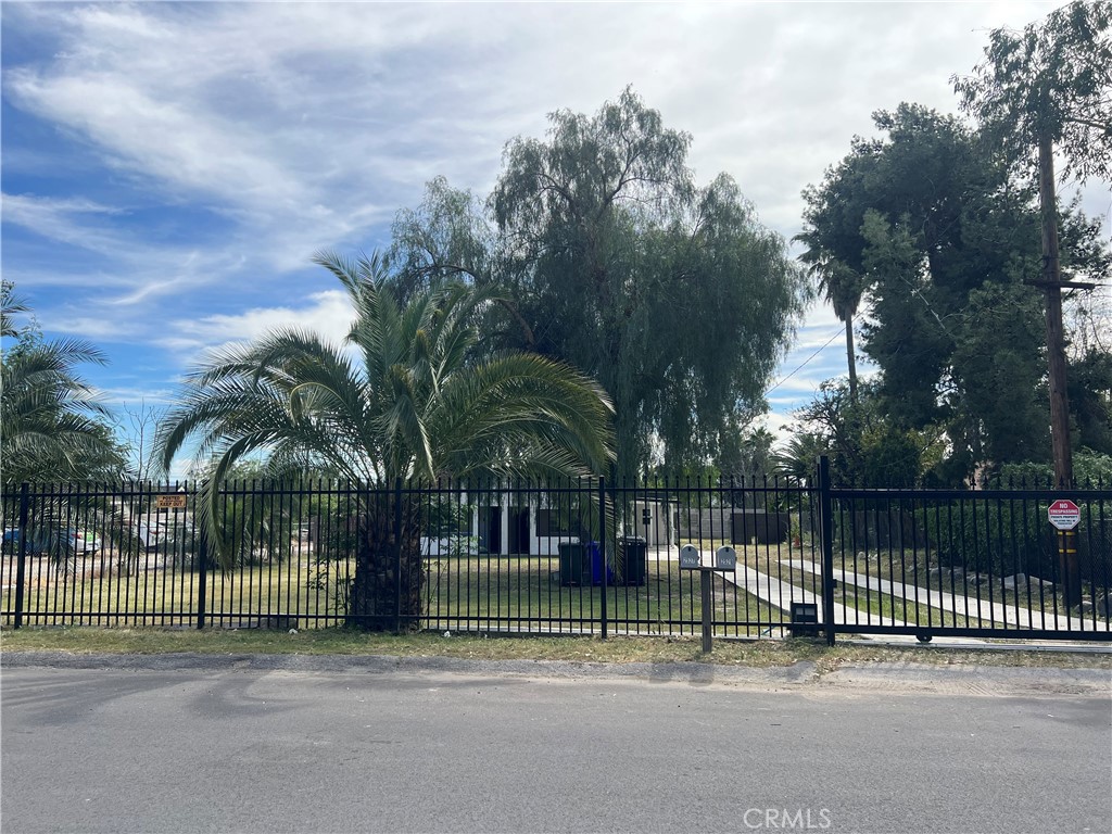 2527 W Third Avenue Property Photo