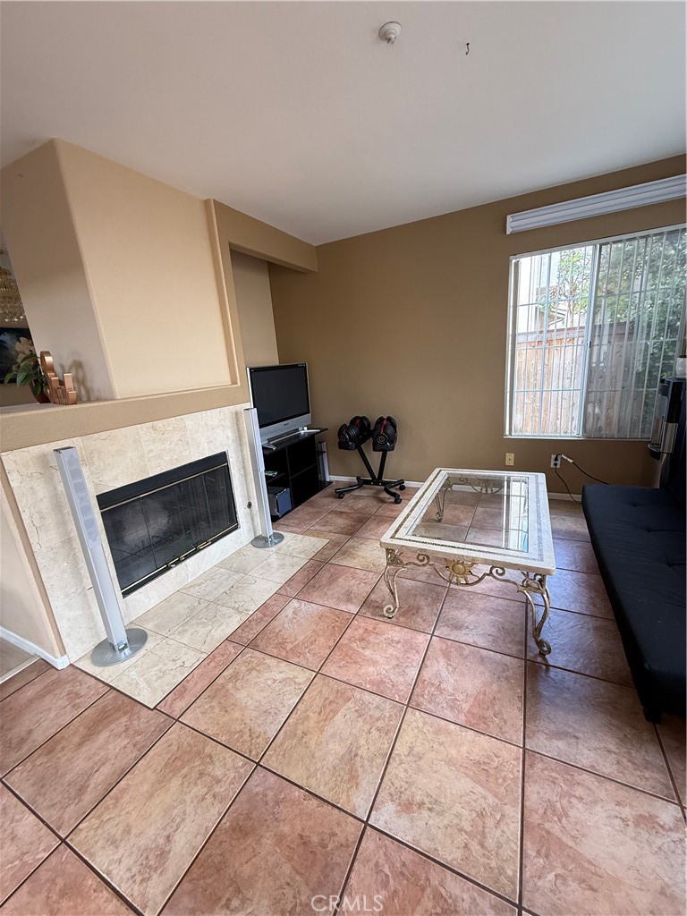 200 River Rock Court Property Photo 7