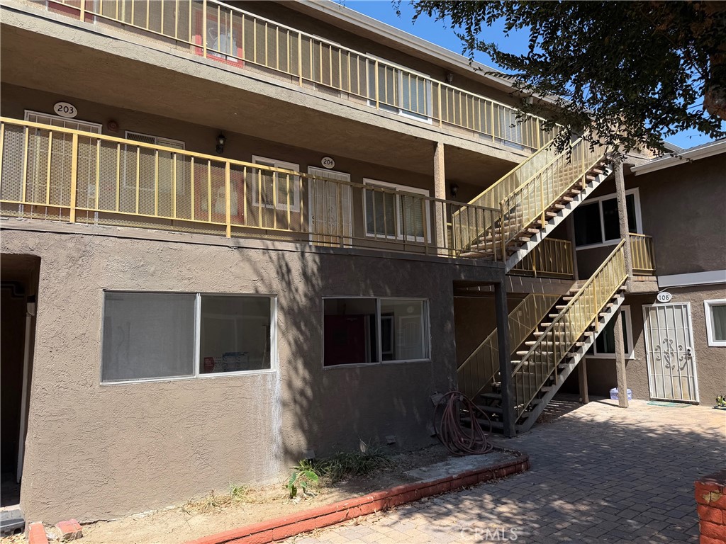 725 Coronado 206 Property Photo 9