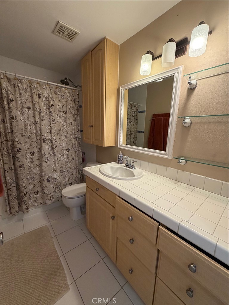 725 Coronado 206 Property Photo 11