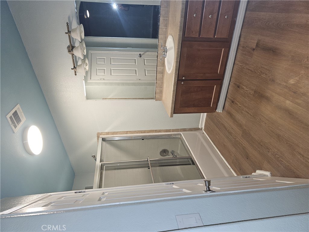 440 Lisbon Property Photo 9