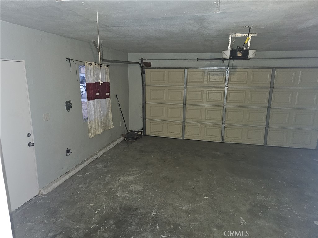 440 Lisbon Property Photo 14