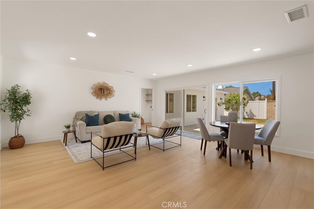 3683 San Anseline Property Photo 4