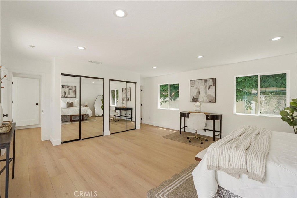 3683 San Anseline Property Photo 12