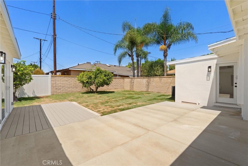 3683 San Anseline Property Photo 24