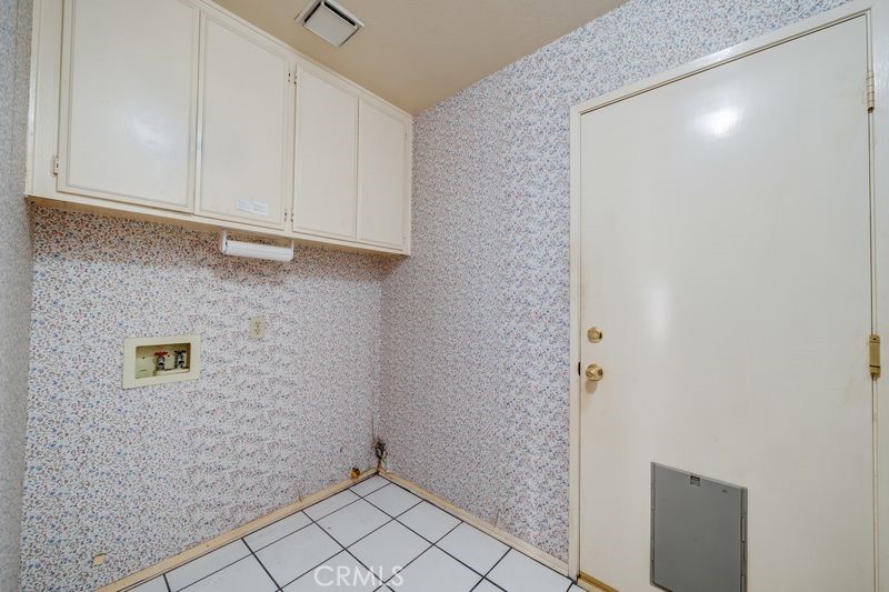 15117 Prentice Property Photo 11