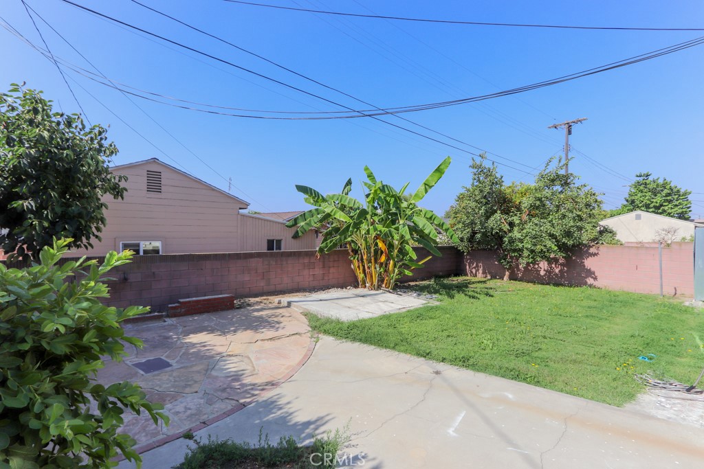 726 W 147th Property Photo 19