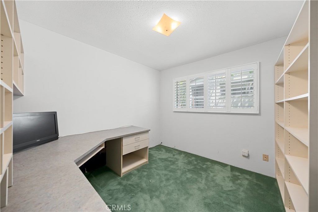 12146 Grovedale Property Photo 17