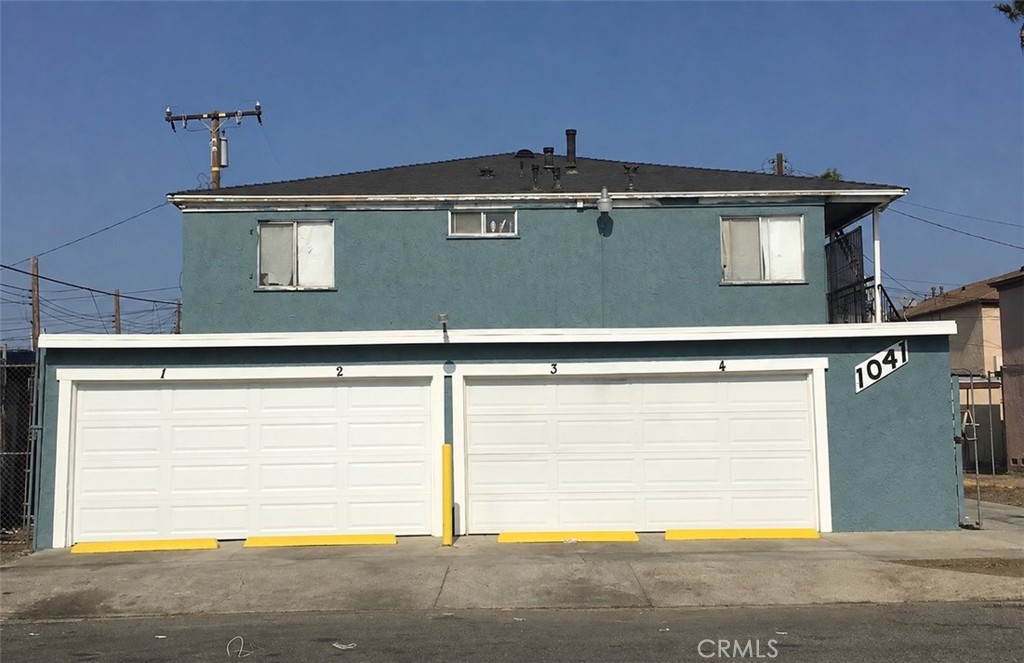 1041 W Reeve Street Property Photo 1