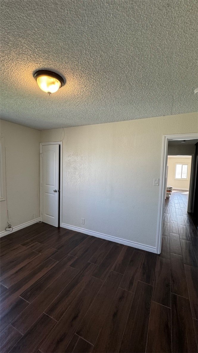 1041 W Reeve Street Property Photo 13