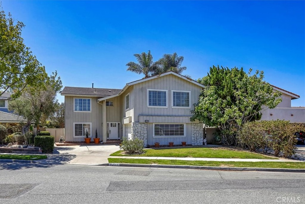 7232 Wellesley Property Photo