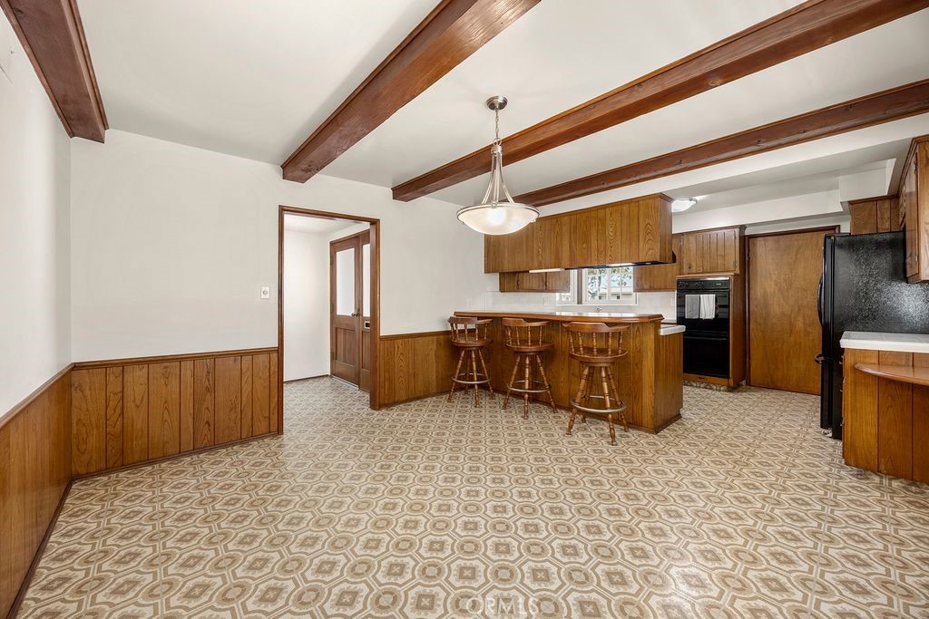 2226 250th Property Photo 9