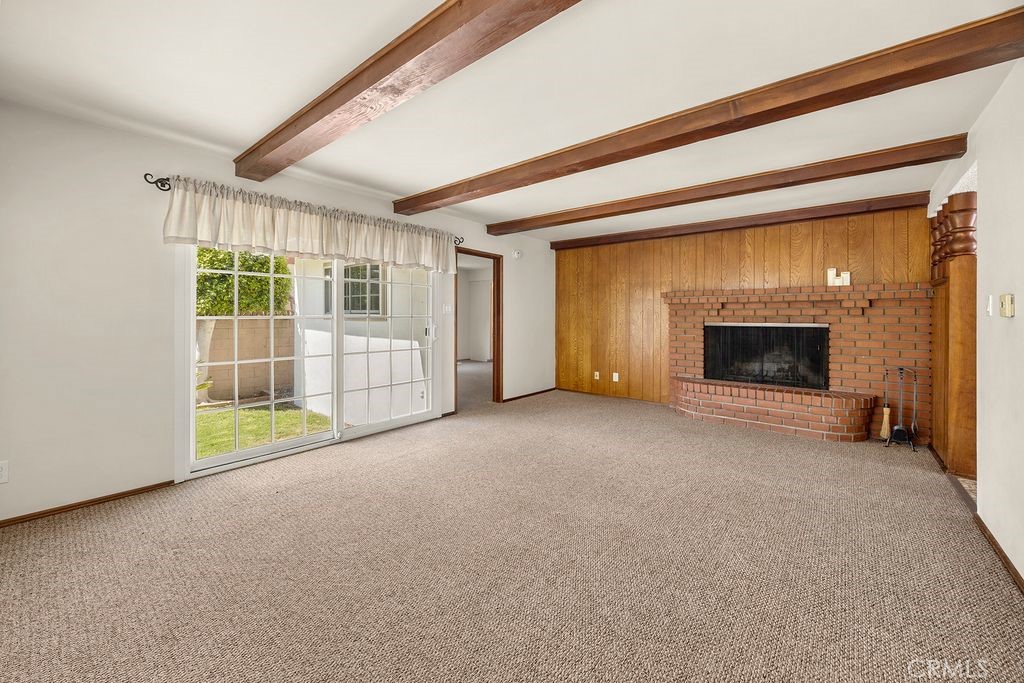 2226 250th Property Photo 10