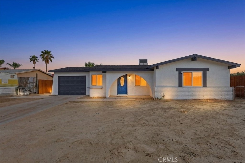 82240 Orange Grove Property Photo 1