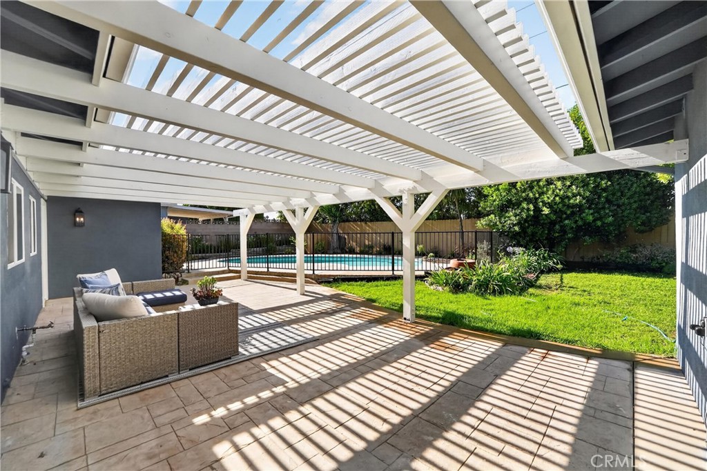 50 Doone Property Photo 43