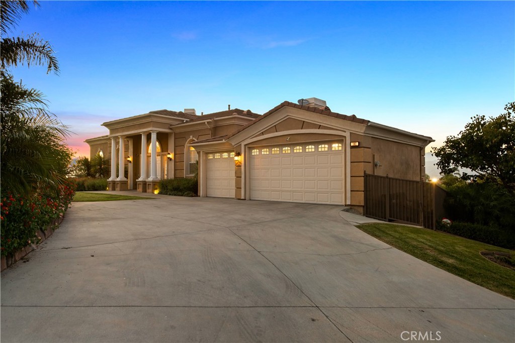 302 Via Blanca Property Photo