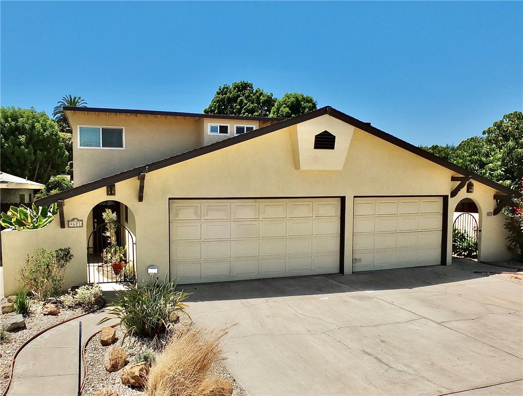 621 Termino Avenue Property Photo