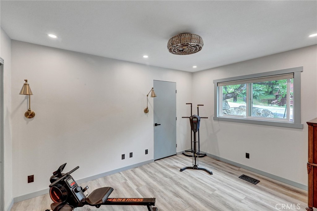 30396 Live Oak Drive Property Photo 14