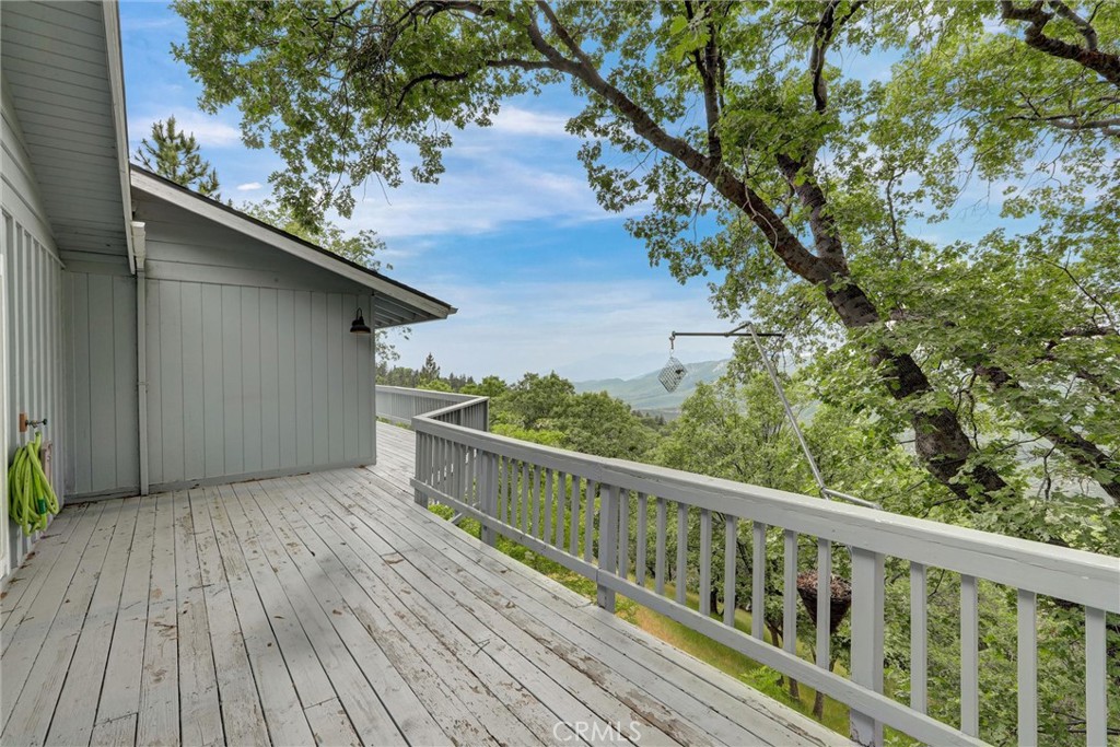 30396 Live Oak Drive Property Photo 23