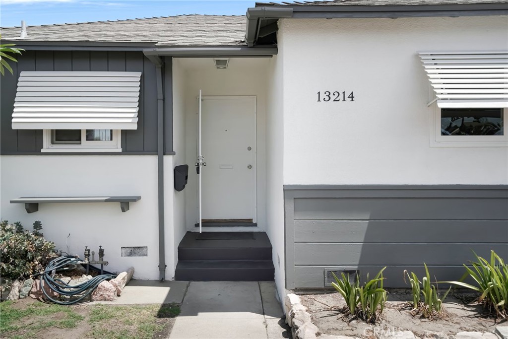 13214 Newmire Avenue Property Photo 2