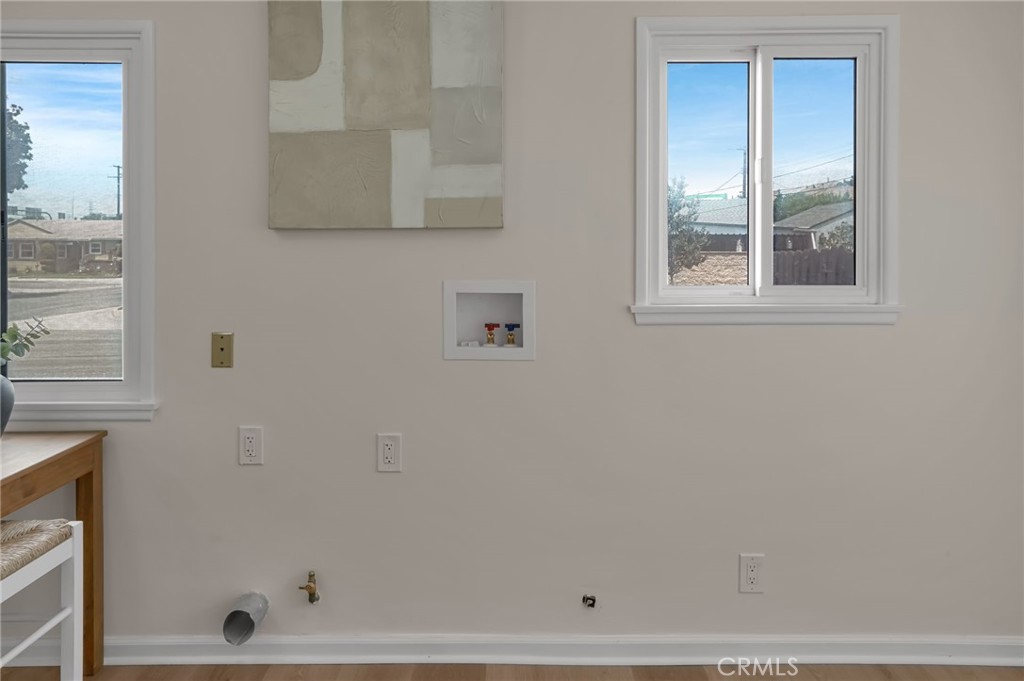 13214 Newmire Avenue Property Photo 17