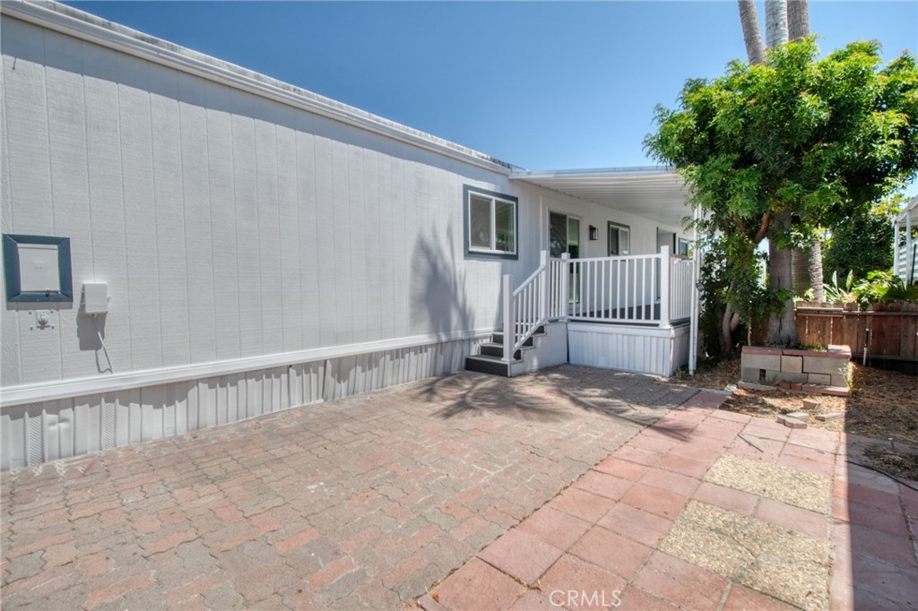 24921 Muirlands Boulevard 326 Property Photo 5