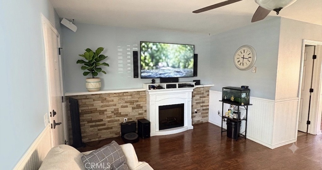 321 Carriage Dr. #d Property Photo 1