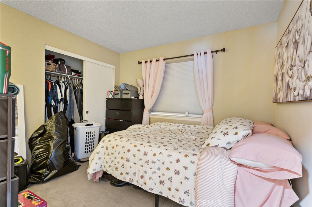15158 Willow Property Photo 21