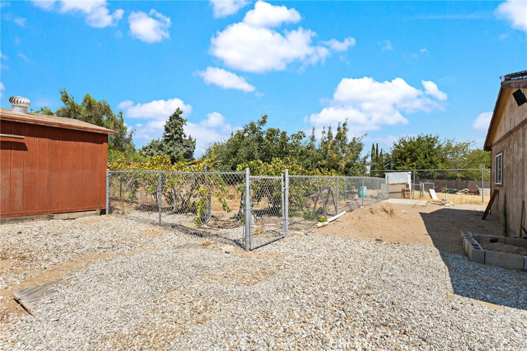 15158 Willow Property Photo 39