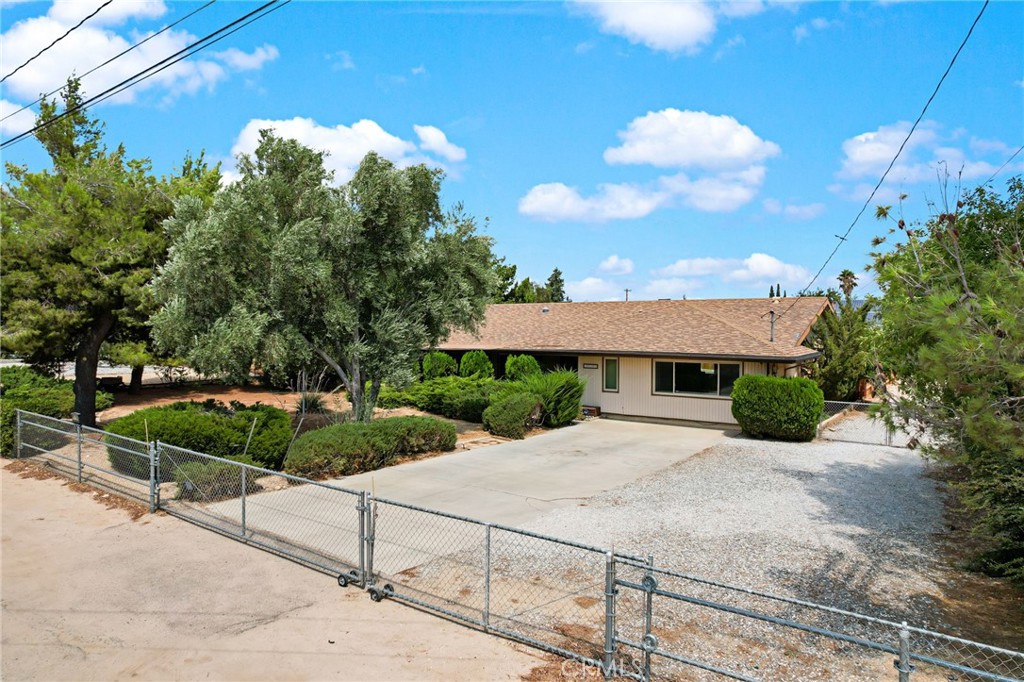 15158 Willow Property Photo 43