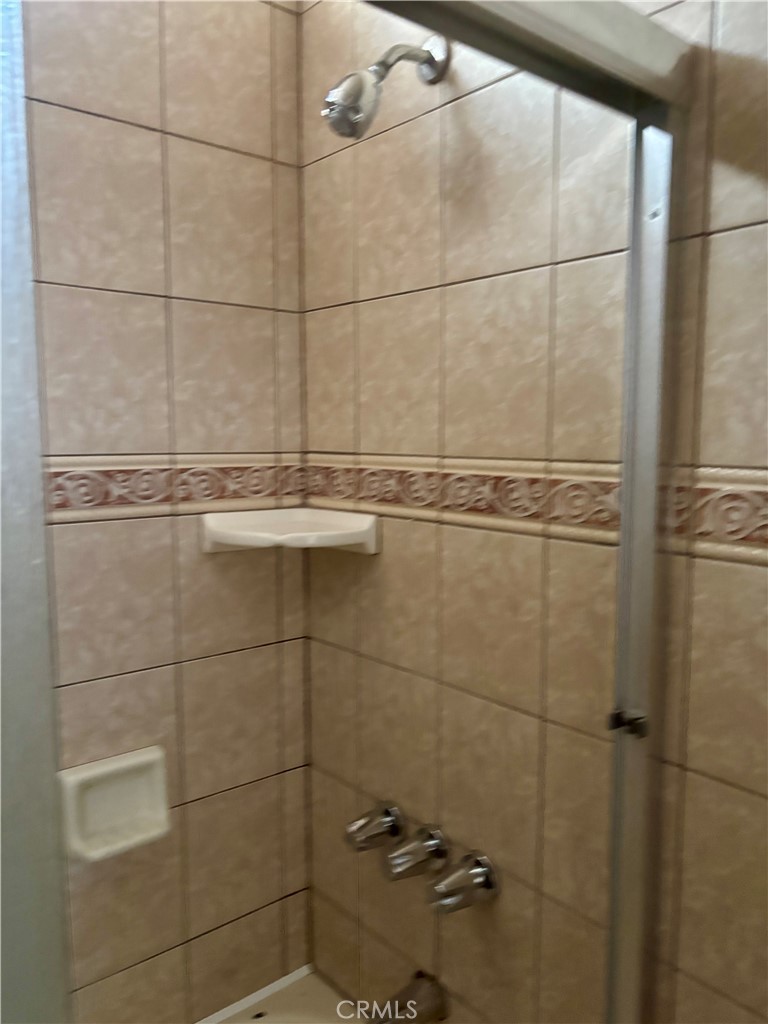 522 Simmons Property Photo 6
