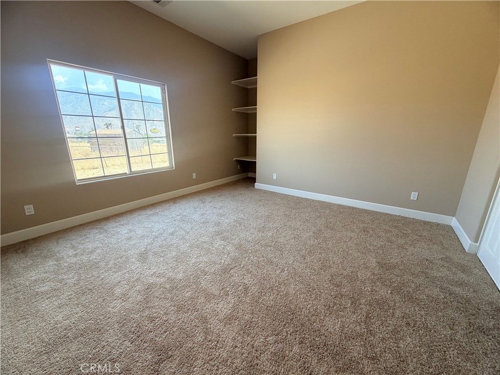 48923 Taos Property Photo 9