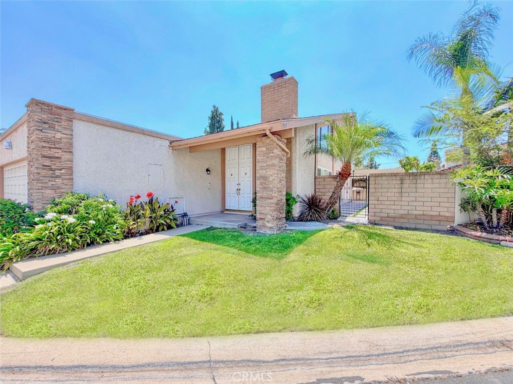 2134 N Pami Circle Property Photo 1
