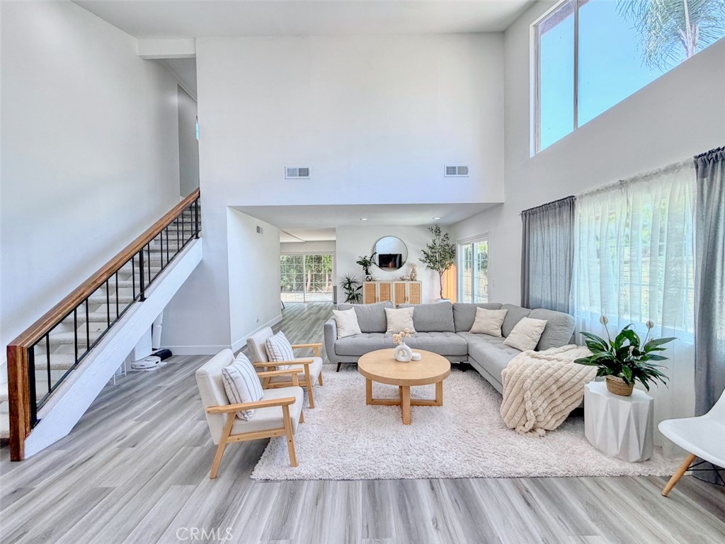 2134 N Pami Circle Property Photo 4
