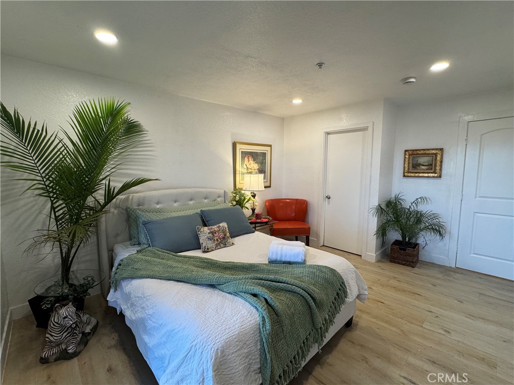 8514 E Baker Hill Road B Property Photo 1