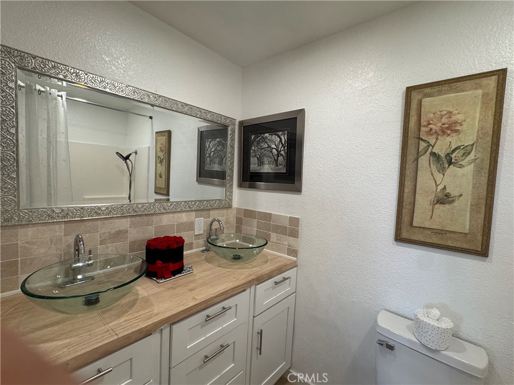 8514 E Baker Hill Road B Property Photo 24