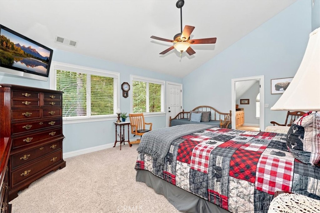 649 Sutter Property Photo 18