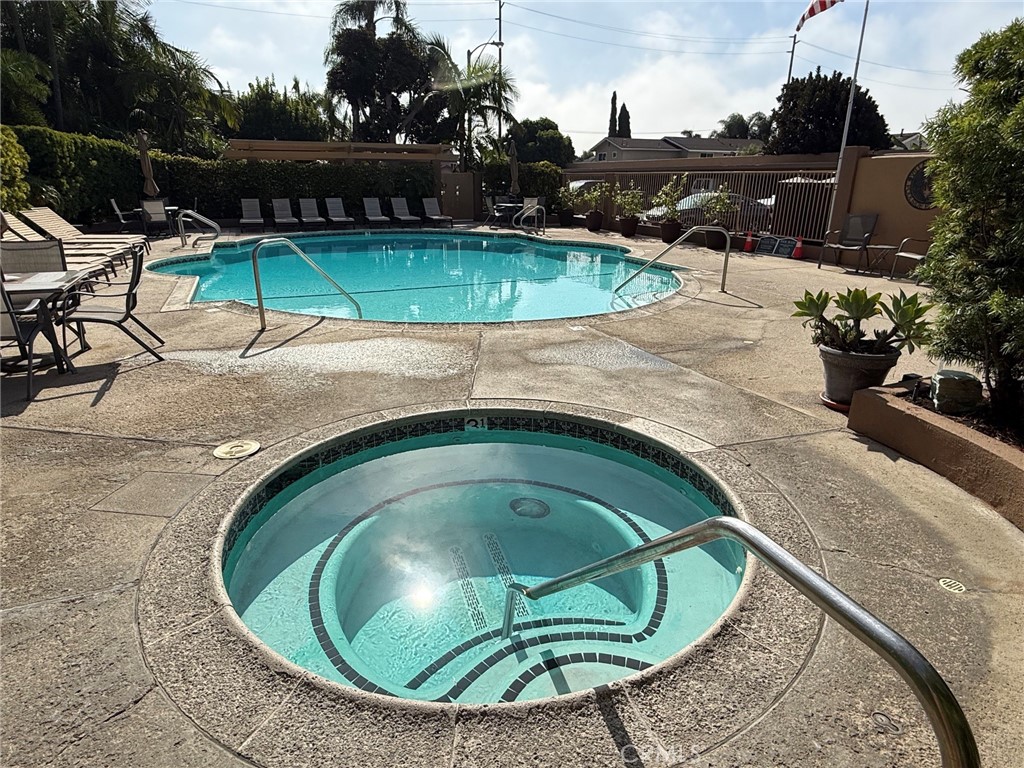 306 Coral Reef 50 Property Photo 5