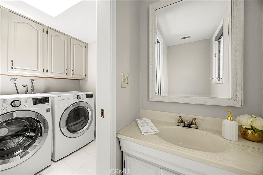 201 Barcelona Property Photo 19
