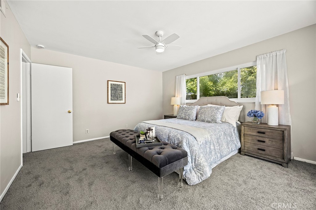 201 Barcelona Property Photo 36