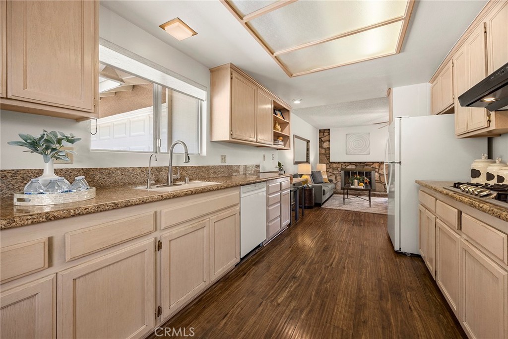 1034 Verona Property Photo 20