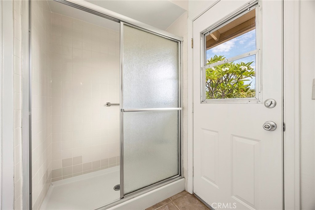 1034 Verona Property Photo 29