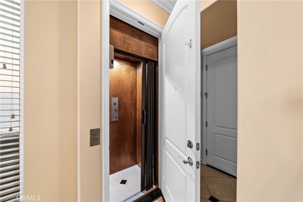 116 11th Property Photo 16