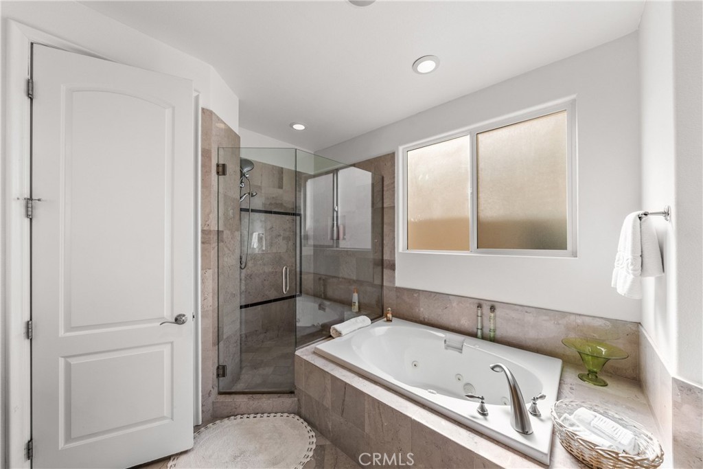 116 11th Property Photo 31